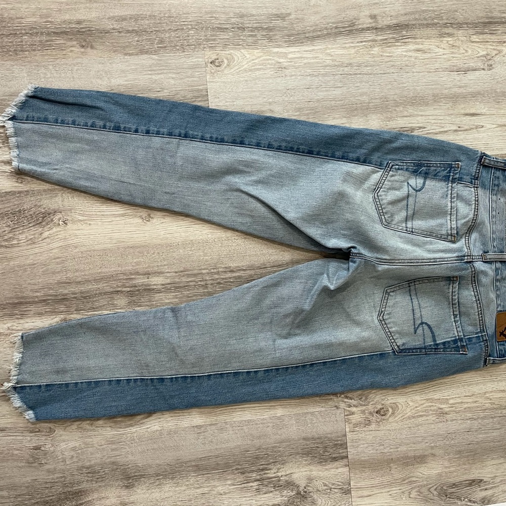 American eagle vintage high rise jeans - Picture 2 of 4